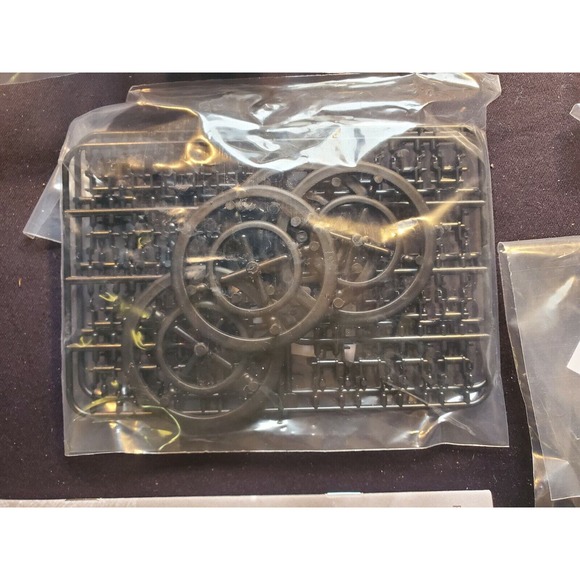 DIY 4WD Climber Car Assembly Toy Electric Mechanical Construction Kit Parts only - Picture 2 of 7